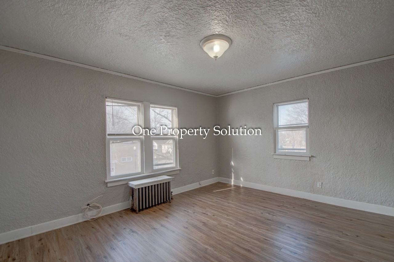 6831 Jackson Ave #3 - Photo 4 of 13