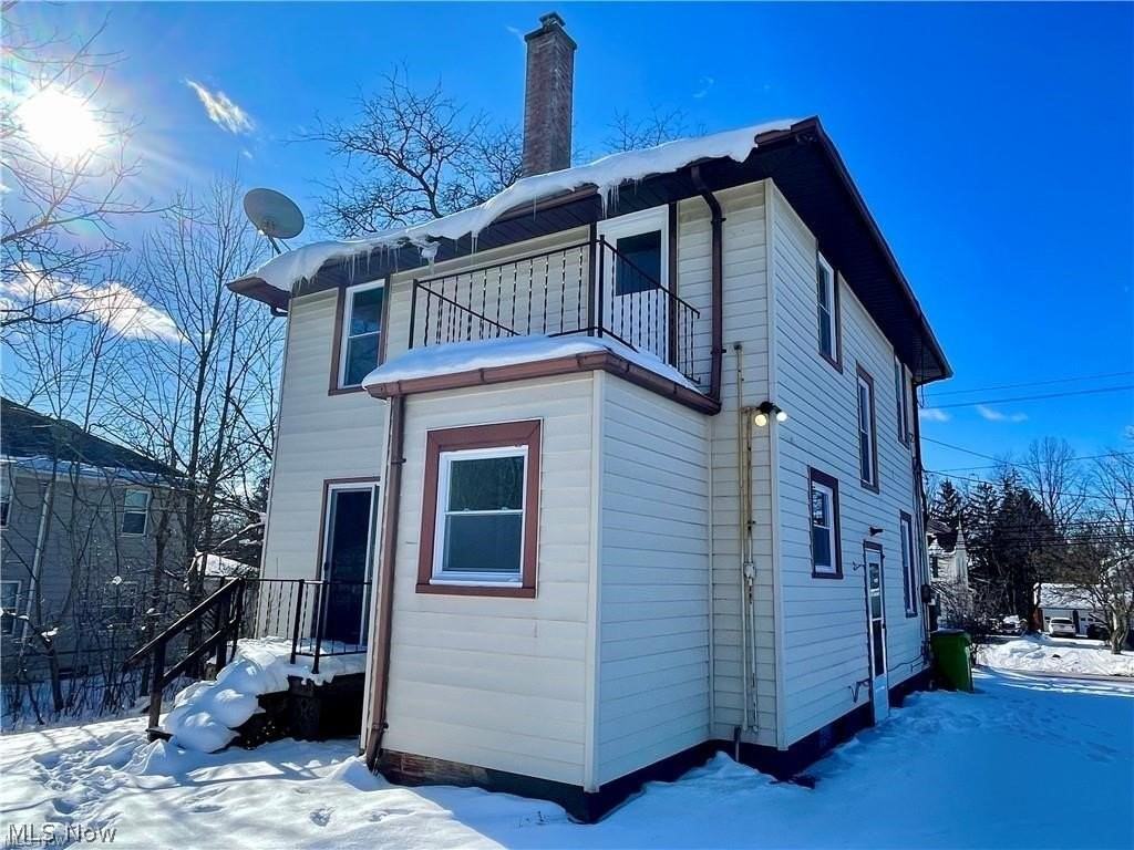 250 Center Rd - Photo 3 of 48