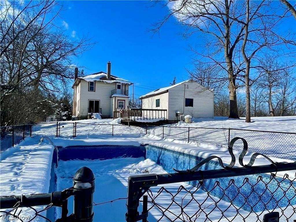 250 Center Rd - Photo 5 of 48