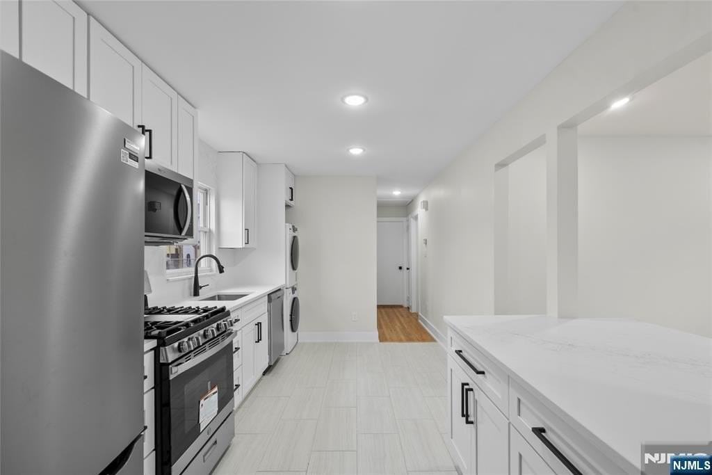 238 Terrace Ave - Photo 7 of 20