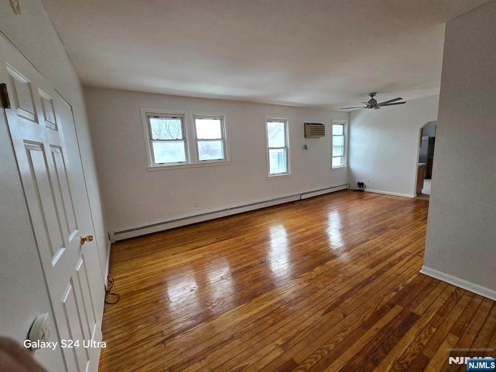 133 William St - Photo 4 of 15