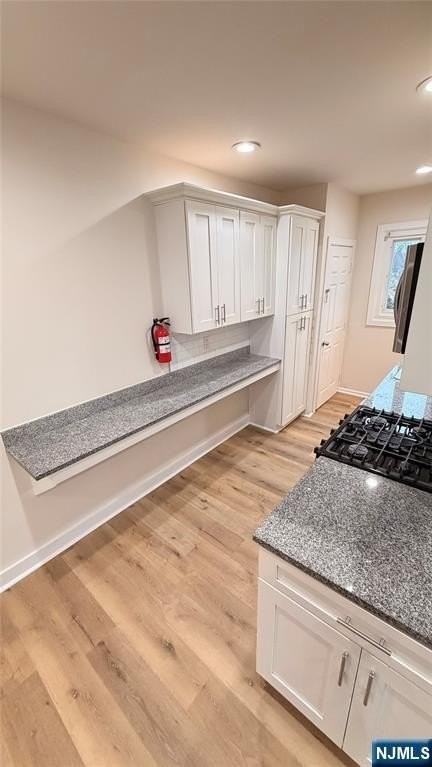 354 Summer St - Photo 5 of 13