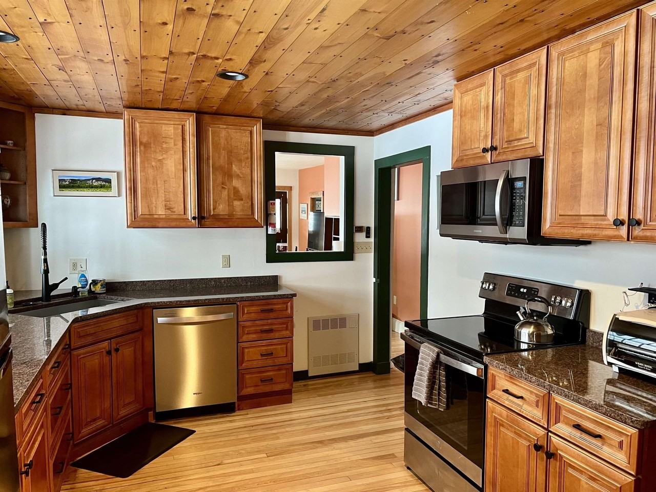 1316 Us Route 302 - Photo 6 of 32