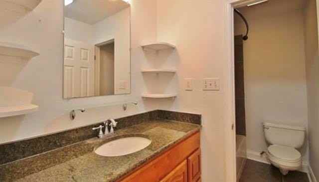 445 10th St - Photo 7 of 12