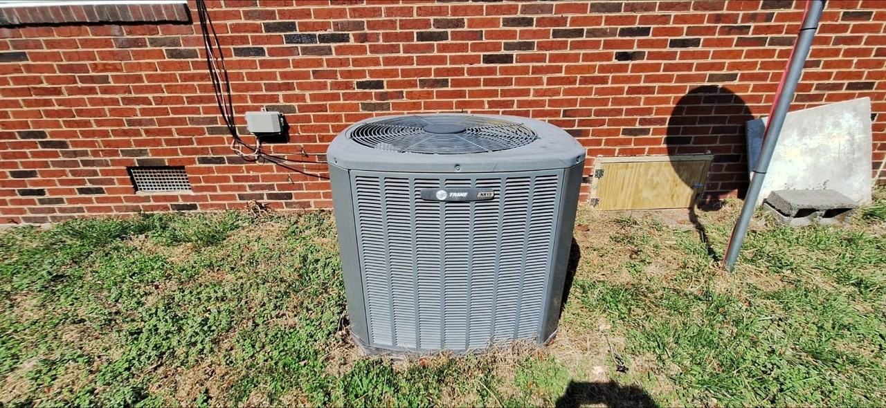 20405 Williams St - Photo 5 of 30