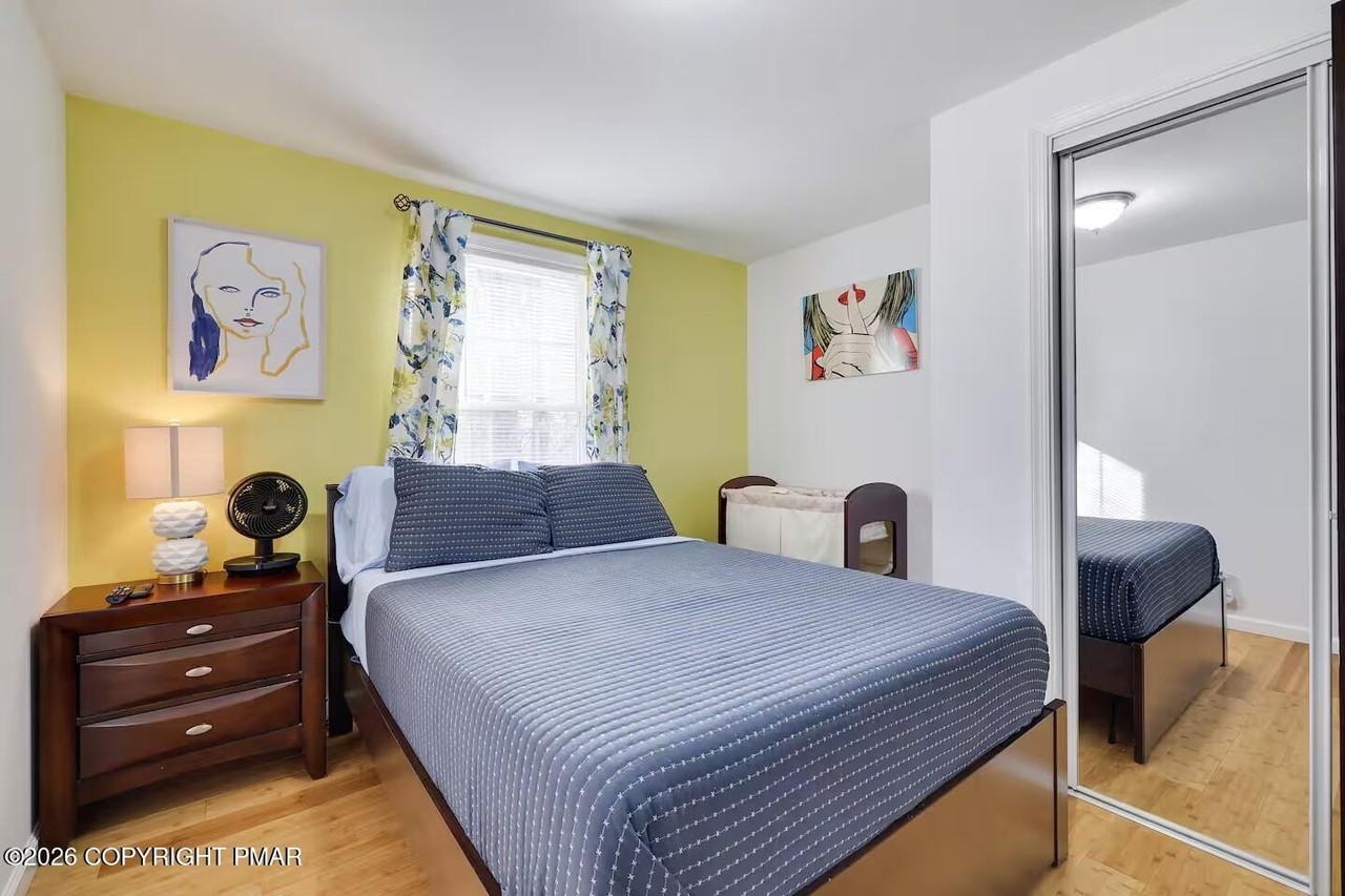 143 Britt Ct - Photo 7 of 20