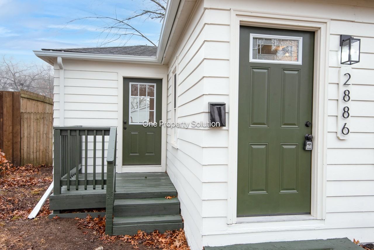 2886 Greene St #1 - Photo 3 of 20