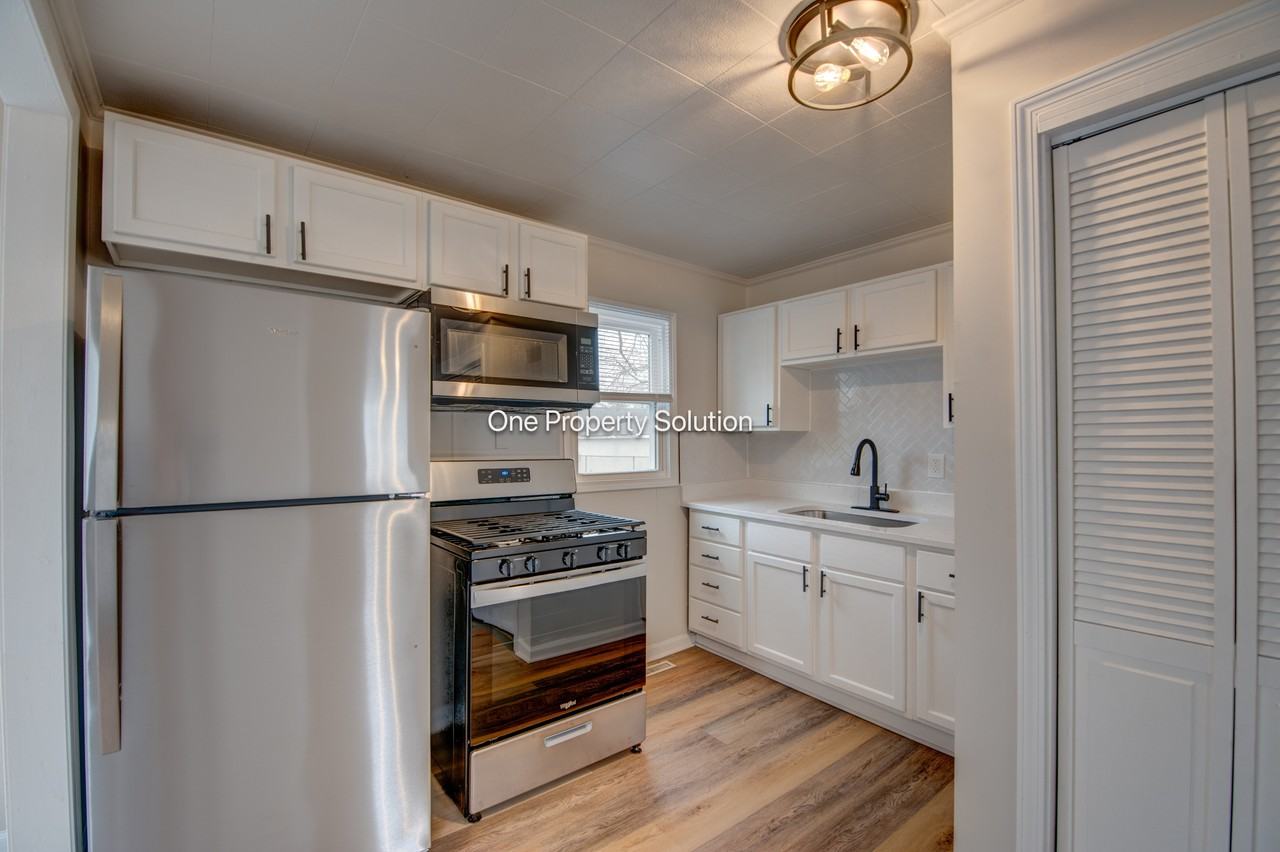 2886 Greene St #1 - Photo 6 of 20