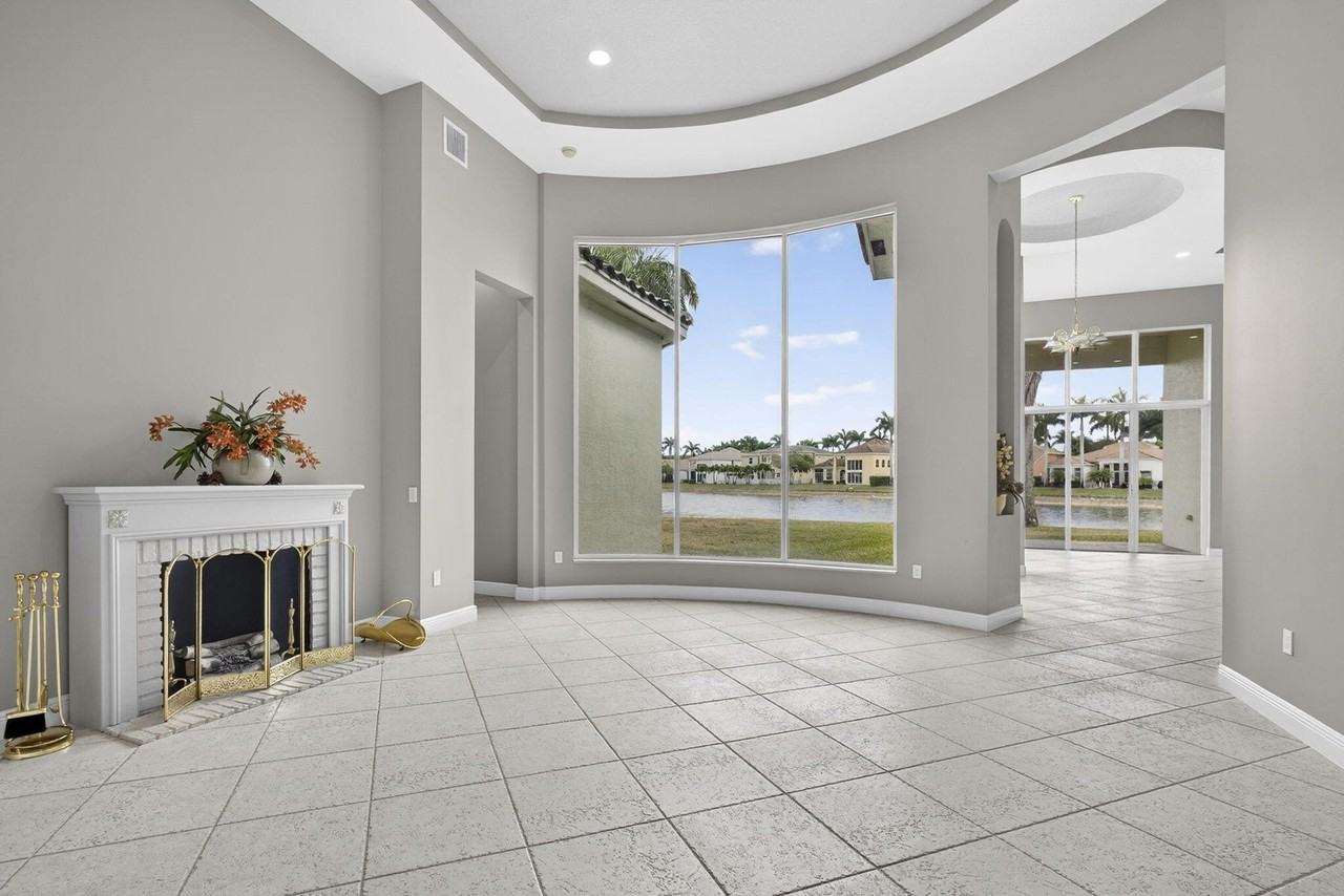 2162 Stotesbury Way - Photo 3 of 41