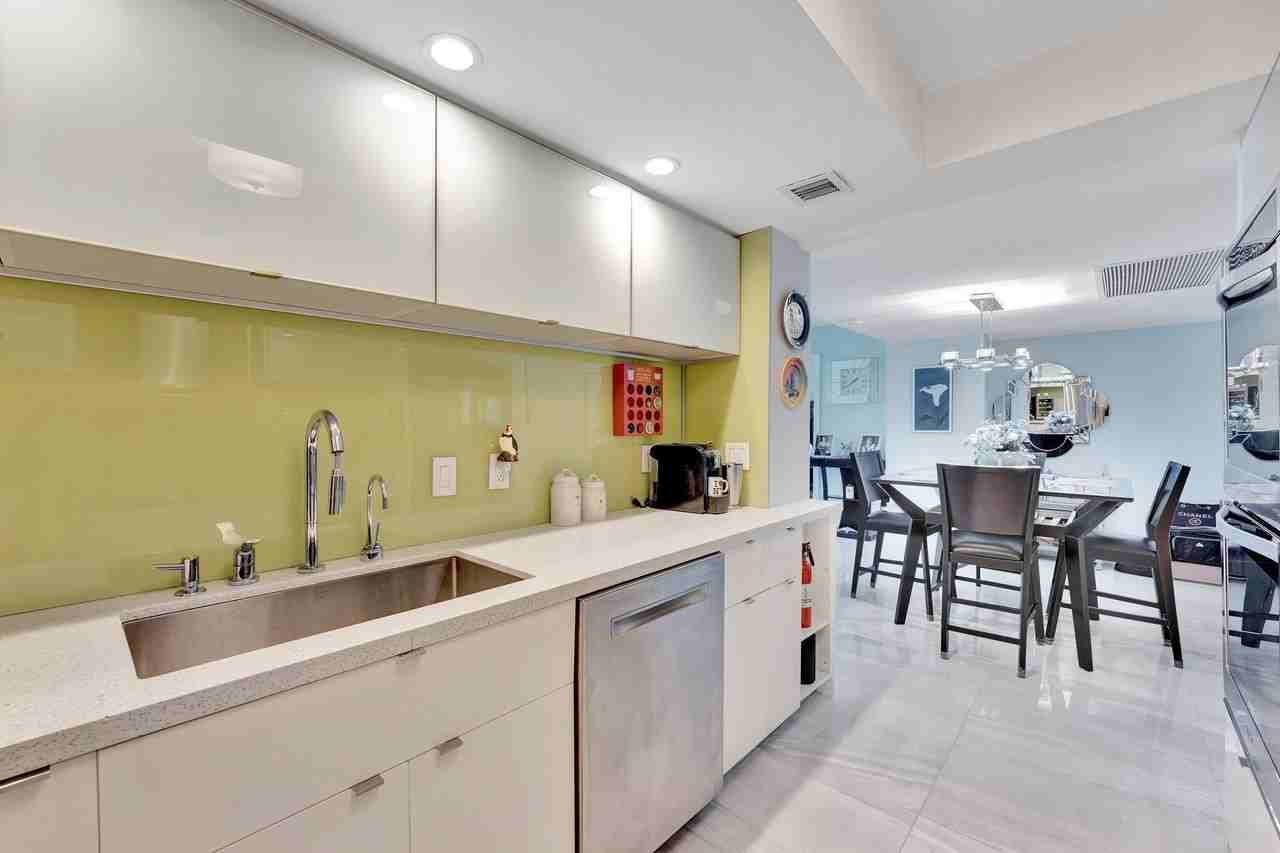 1900 S Ocean Blvd #8G - Photo 4 of 50