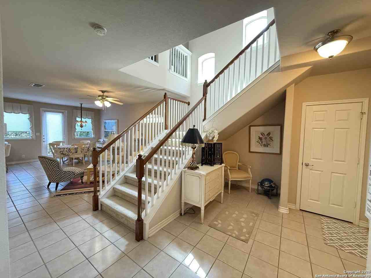 1242 Tweed Willow - Photo 4 of 36