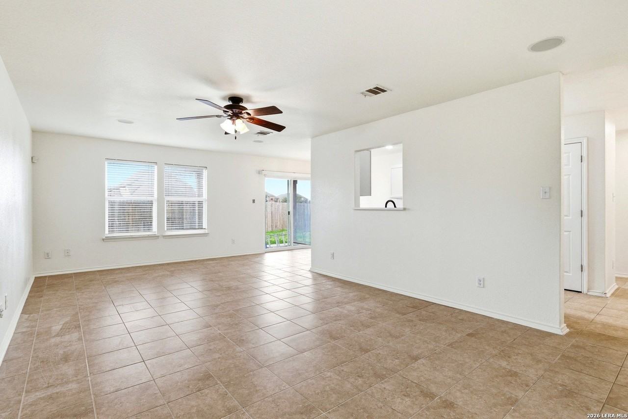 2920 Mineral Spgs - Photo 4 of 17