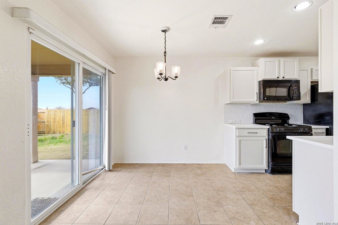 2920 Mineral Spgs - Photo 6 of 17