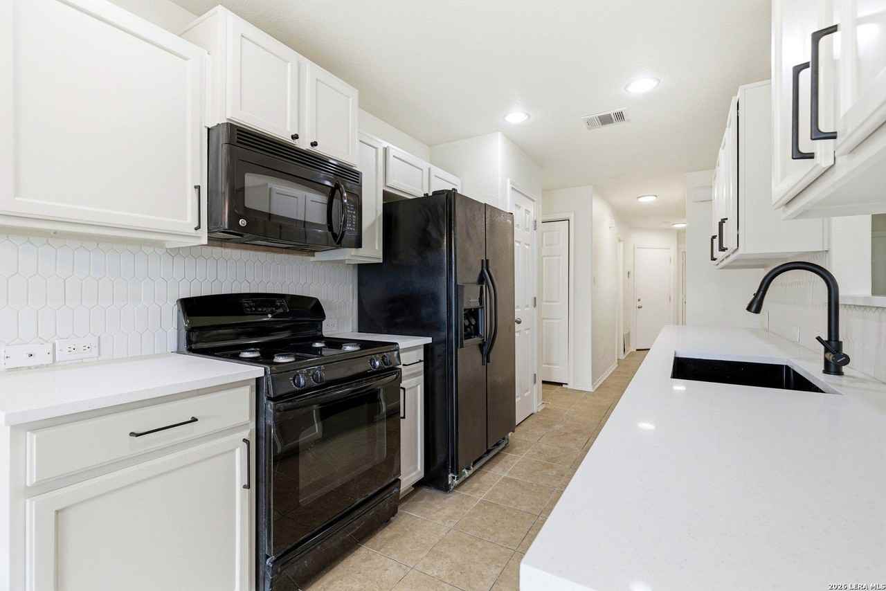 2920 Mineral Spgs - Photo 7 of 17