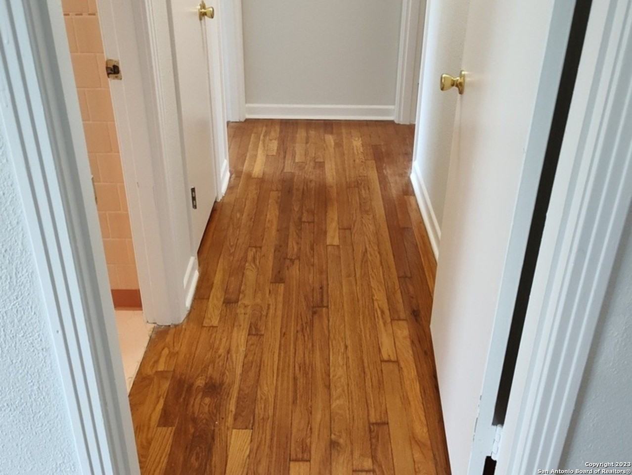 142 Jade Dr - Photo 5 of 17