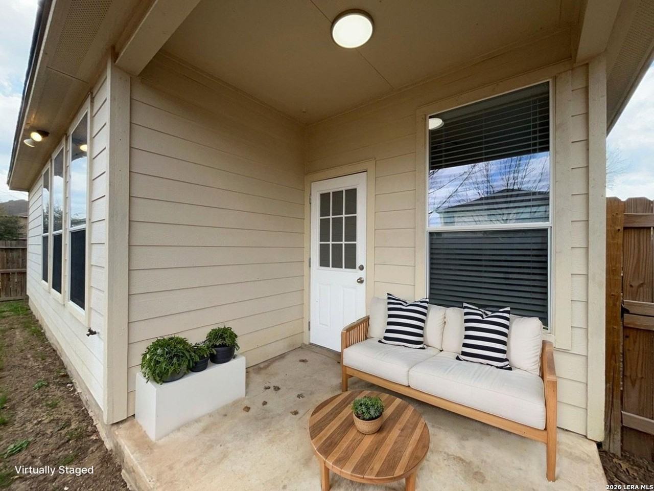 2306 Jarve Vly - Photo 6 of 50