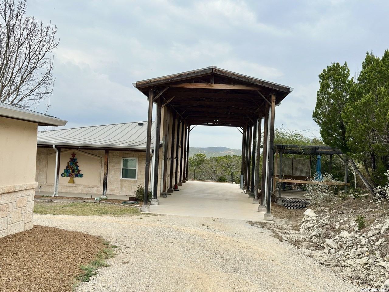 499 Saddleback Ridge Trl - Photo 2 of 14