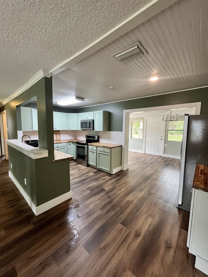 289 Las Olas Rd - Photo 3 of 16