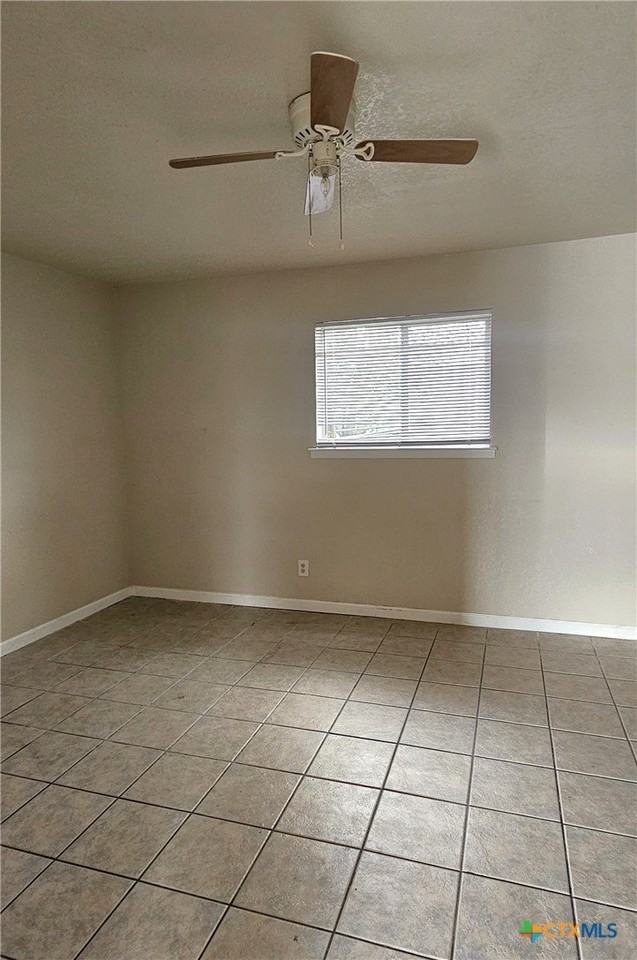 607 N 20th St #103 - Photo 6 of 10