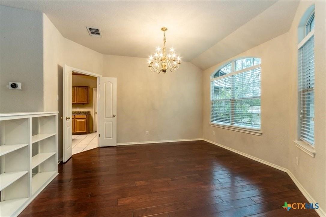 128 Sunflower St - Photo 2 of 23