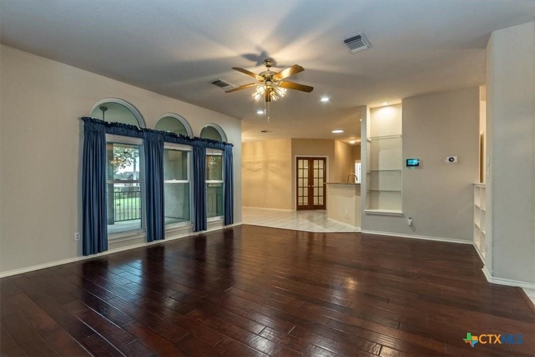 128 Sunflower St - Photo 5 of 23