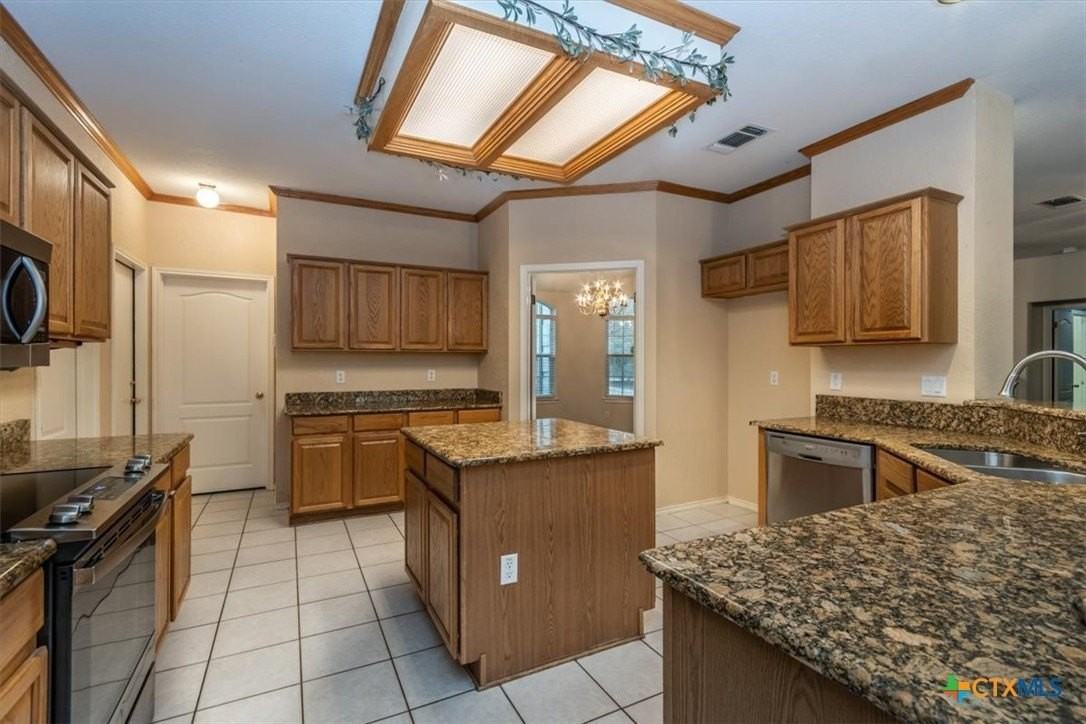 128 Sunflower St - Photo 6 of 23