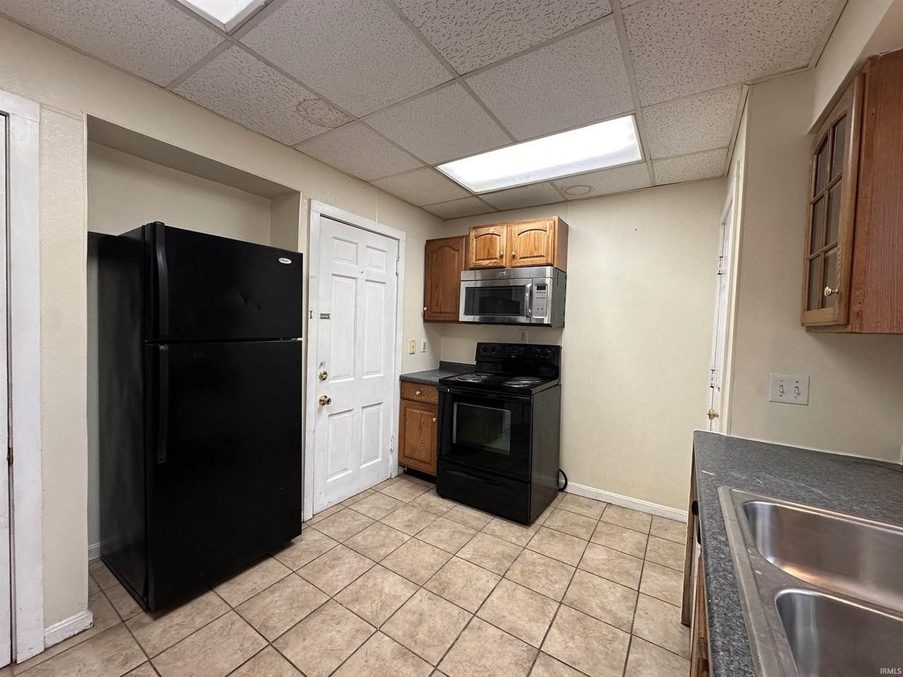 909 Lincoln Ave #B - Photo 7 of 15