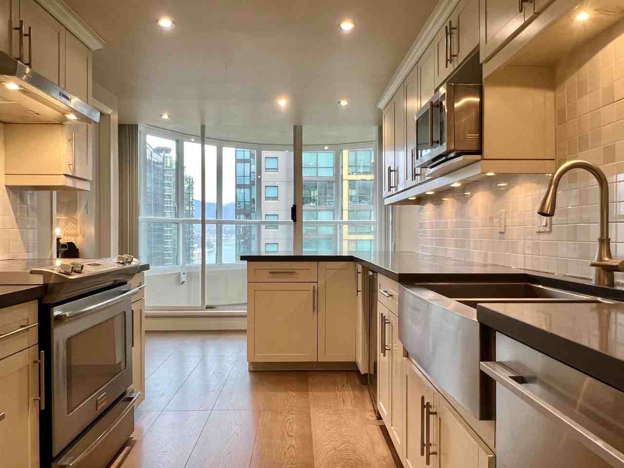 717 Jervis Street #501 - Photo 4 of 24