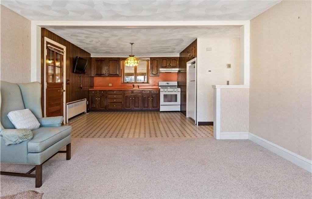 3 Irons Ave - Photo 4 of 6