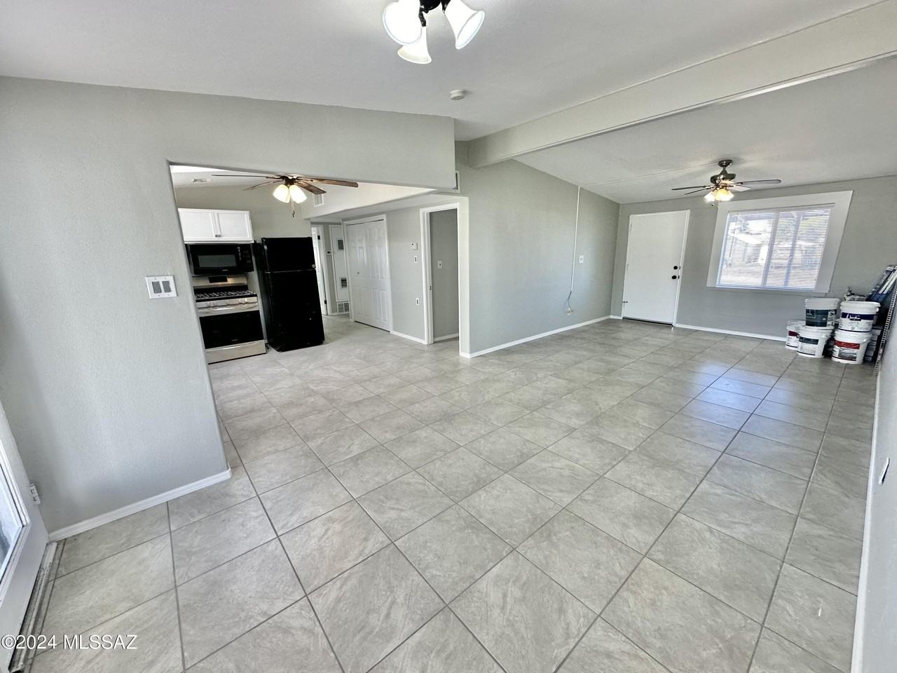 1005 W 1st Ave - Photo 3 of 28