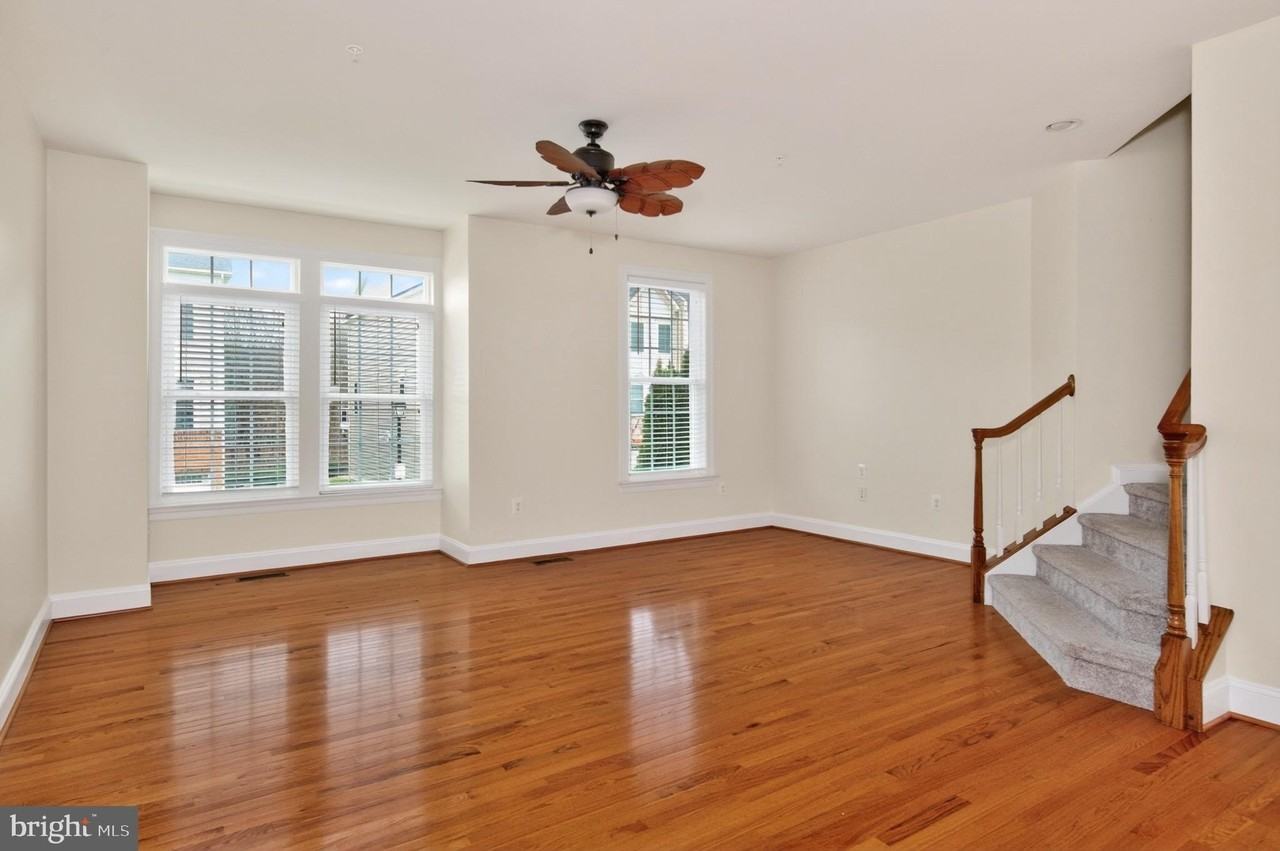 548 Deep Creek Vw - Photo 7 of 50