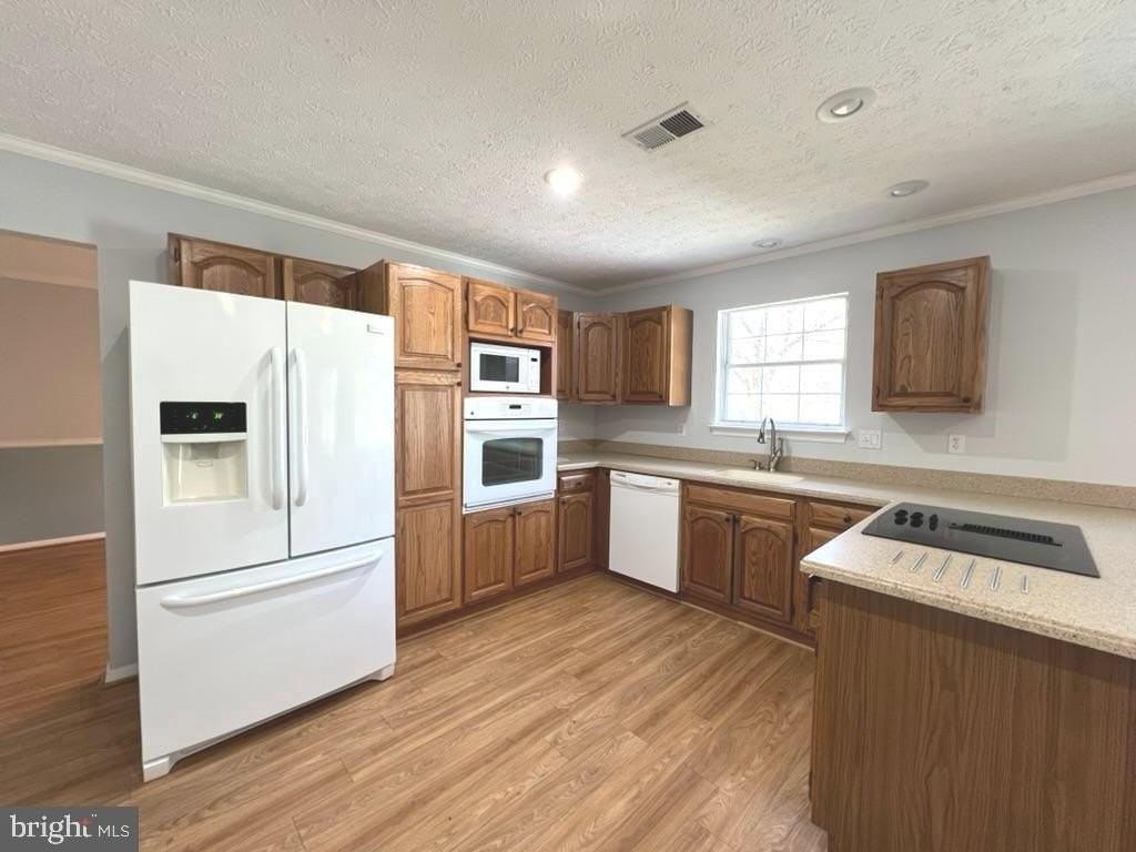 8220 Grainfield Rd - Photo 5 of 23