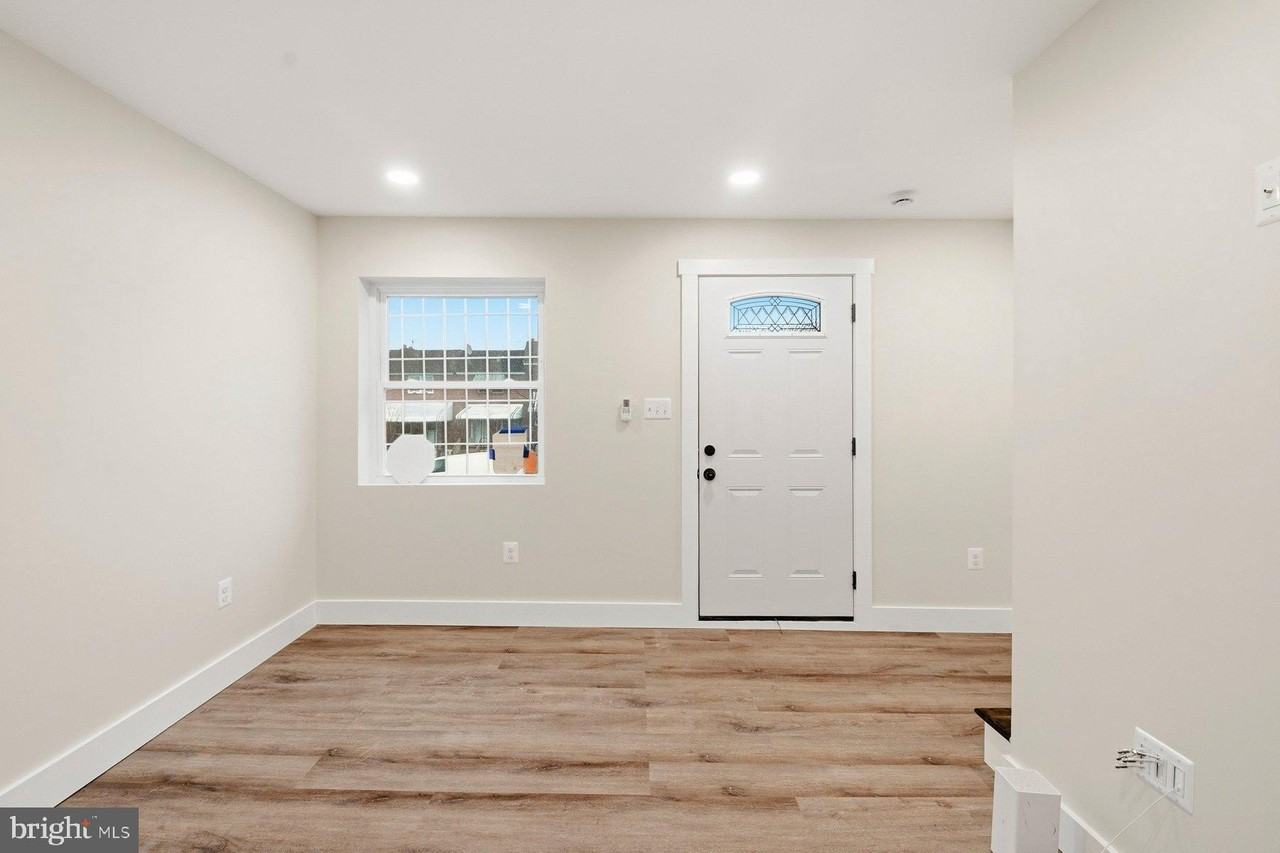 3828 10th St - Photo 3 of 26