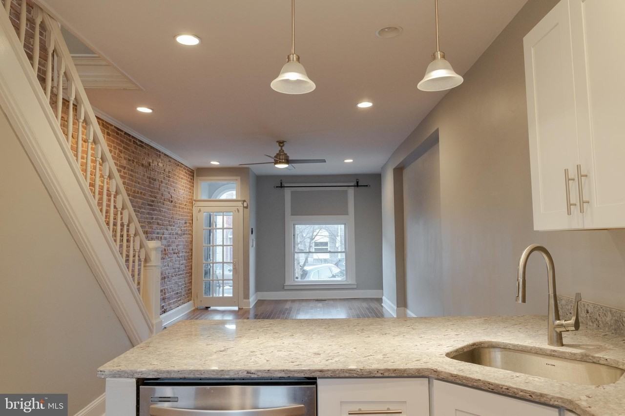 23 N Potomac St - Photo 5 of 20