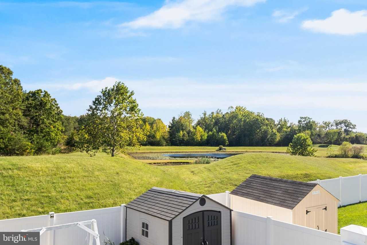 5245 Turkeyfoot Lake St - Photo 3 of 36