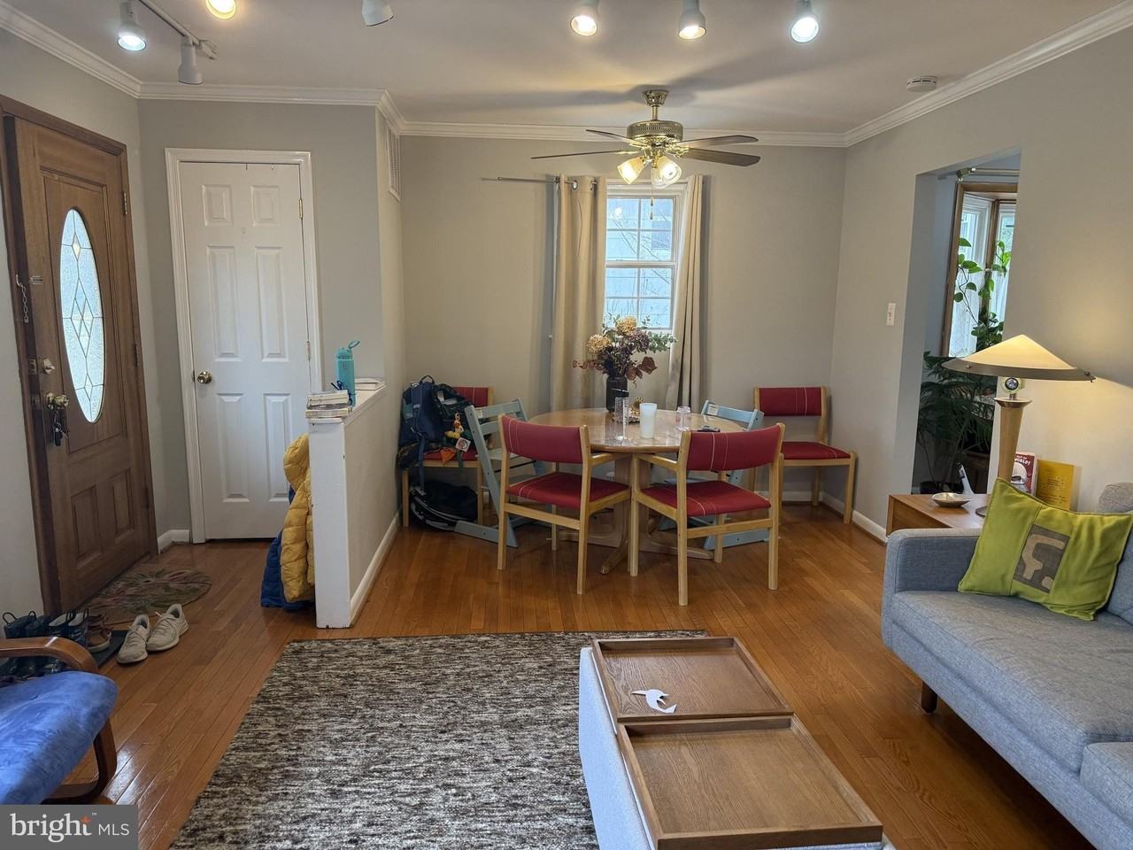 308 Clagett Dr - Photo 4 of 25