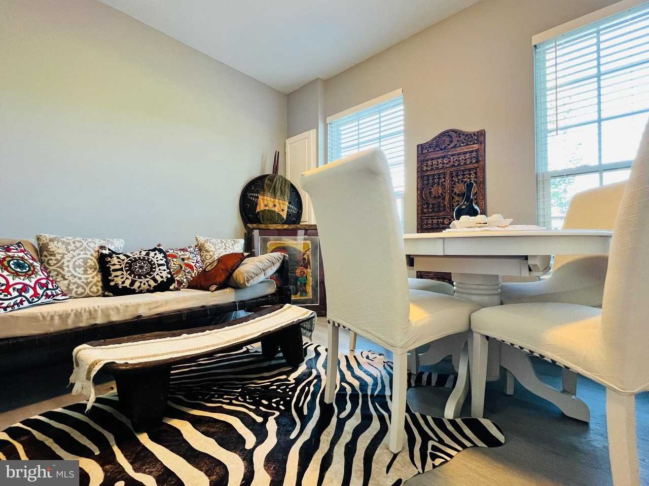 2422 Baileys Pond Rd - Photo 4 of 23