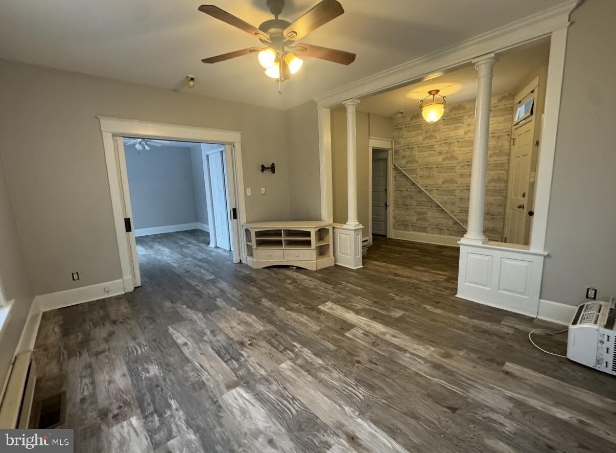 115 Crestmont St - Photo 4 of 16