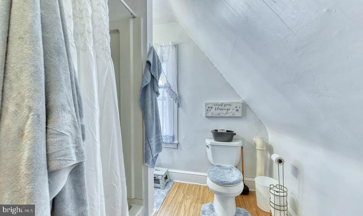 640 N 3rd St Apt 3 - Photo 3 of 4