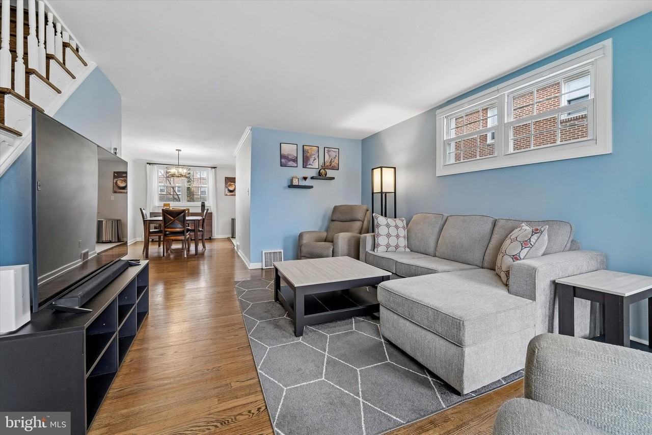 273 Westbrook Dr - Photo 2 of 23