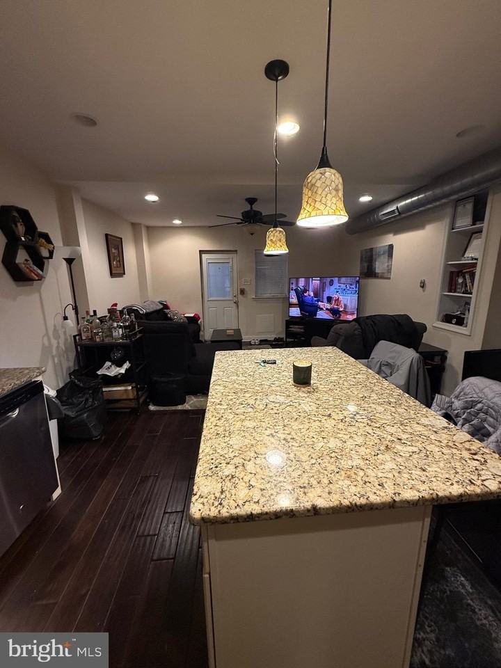 6110 Ridge Ave - Photo 4 of 9