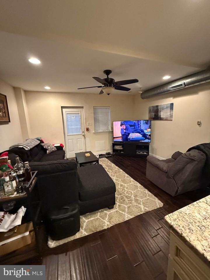 6110 Ridge Ave - Photo 6 of 9