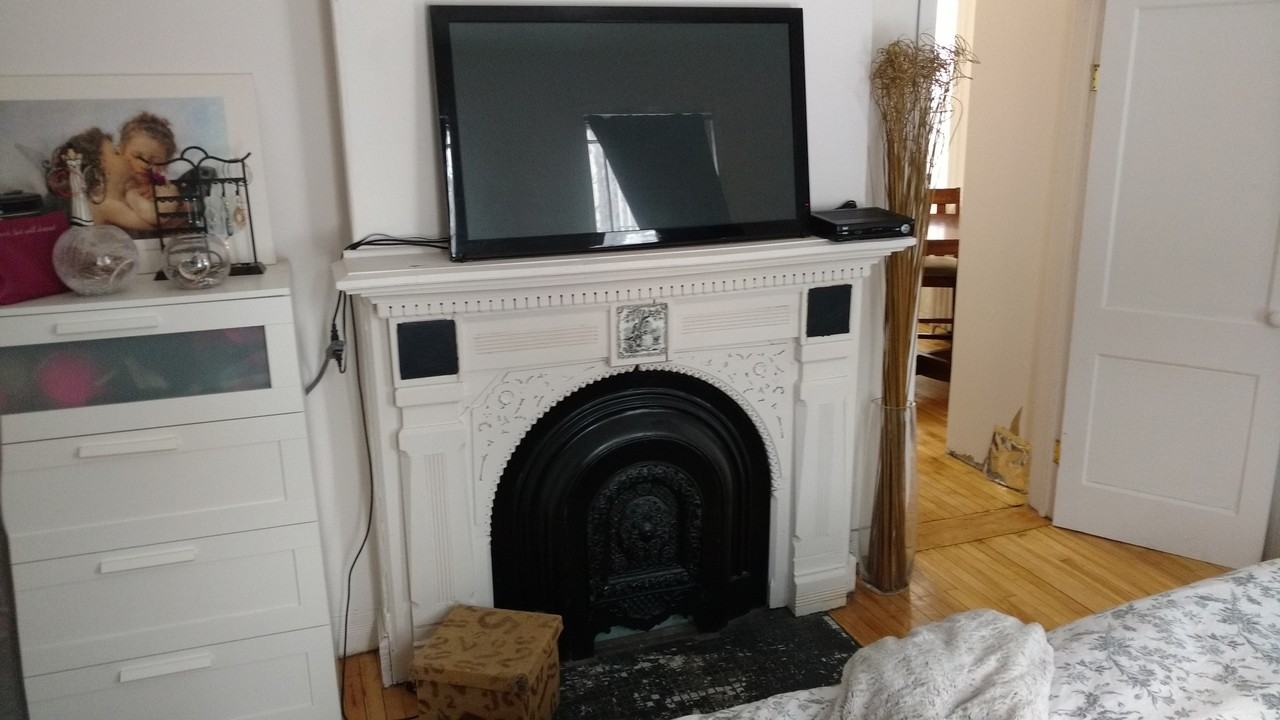 436 Lisgar Street #A - Photo 3 of 8