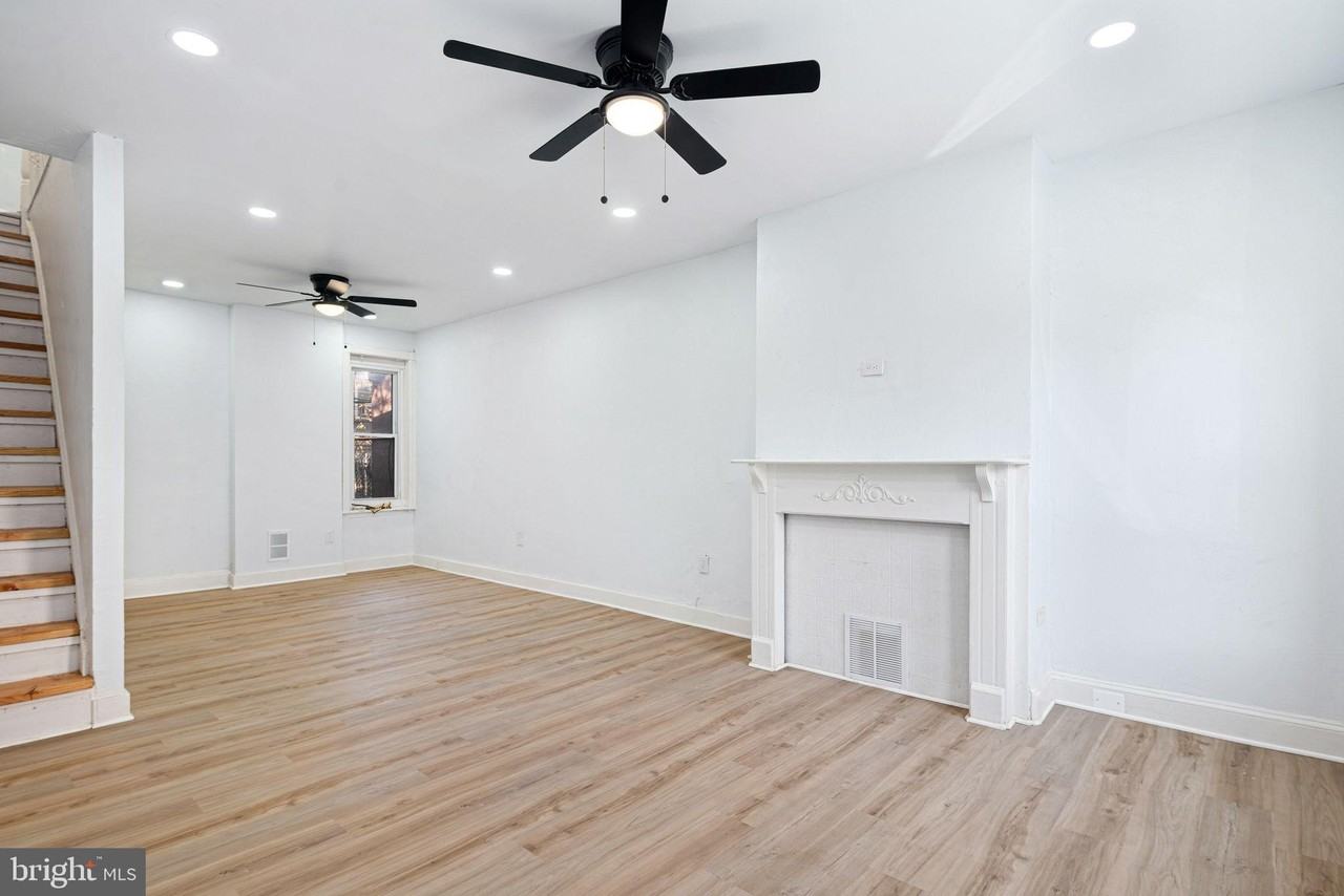 3438 Dillman St - Photo 2 of 16