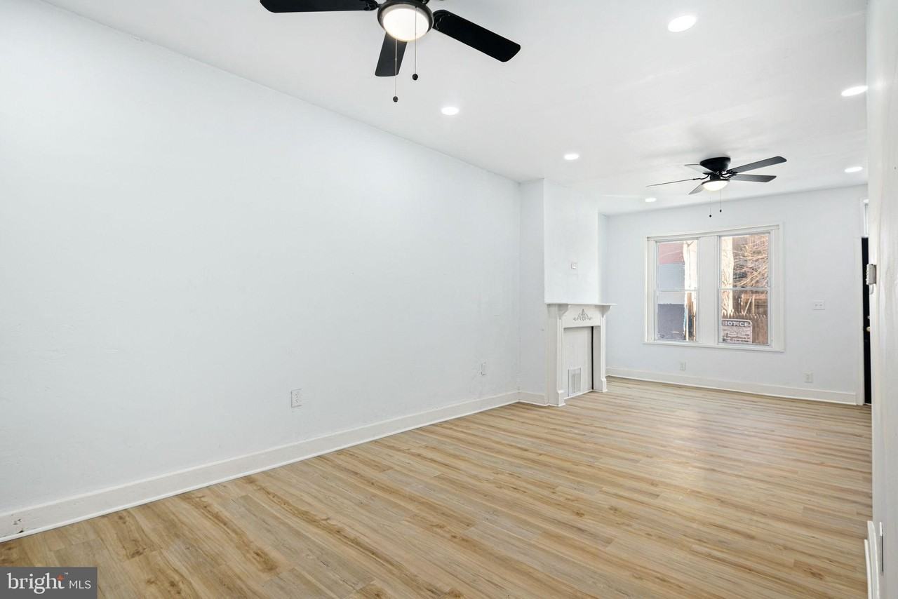 3438 Dillman St - Photo 5 of 16