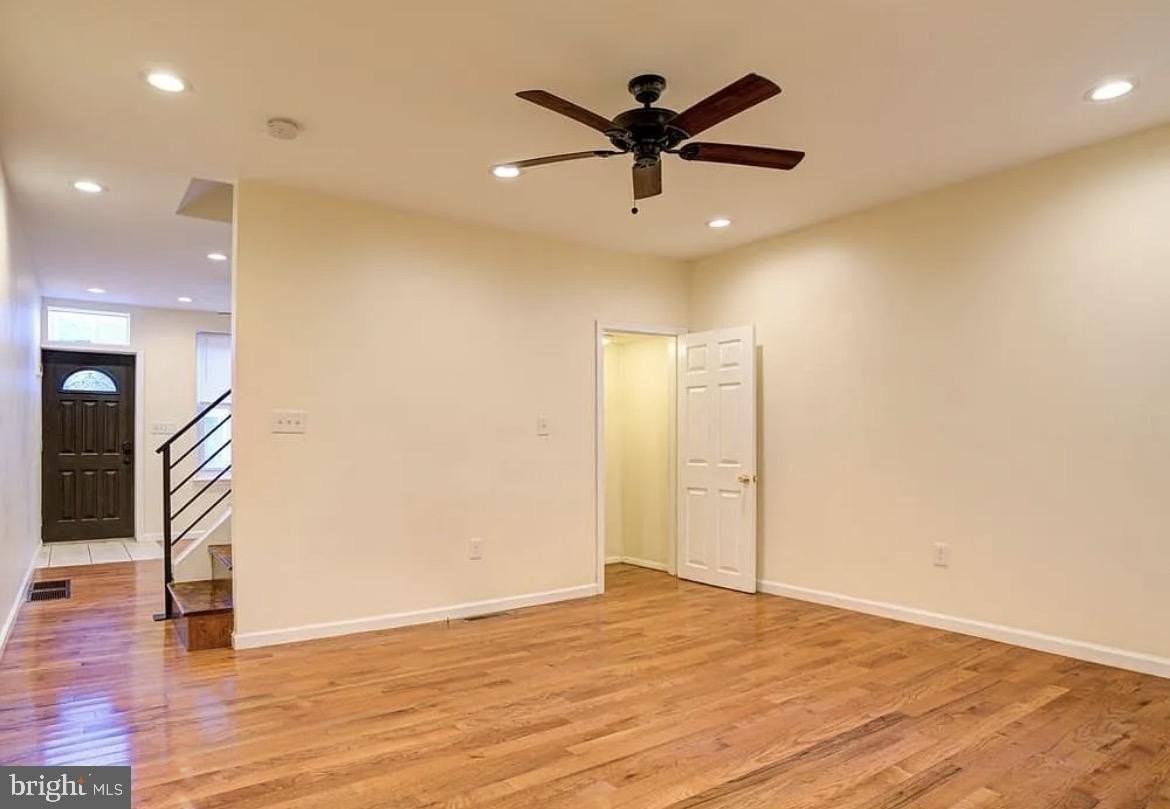 2663 Belgrade St - Photo 2 of 17