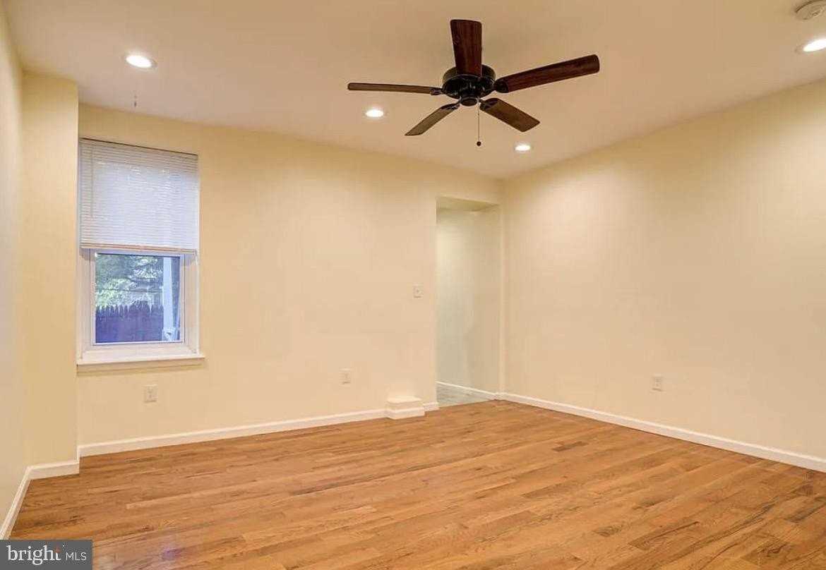 2663 Belgrade St - Photo 3 of 17