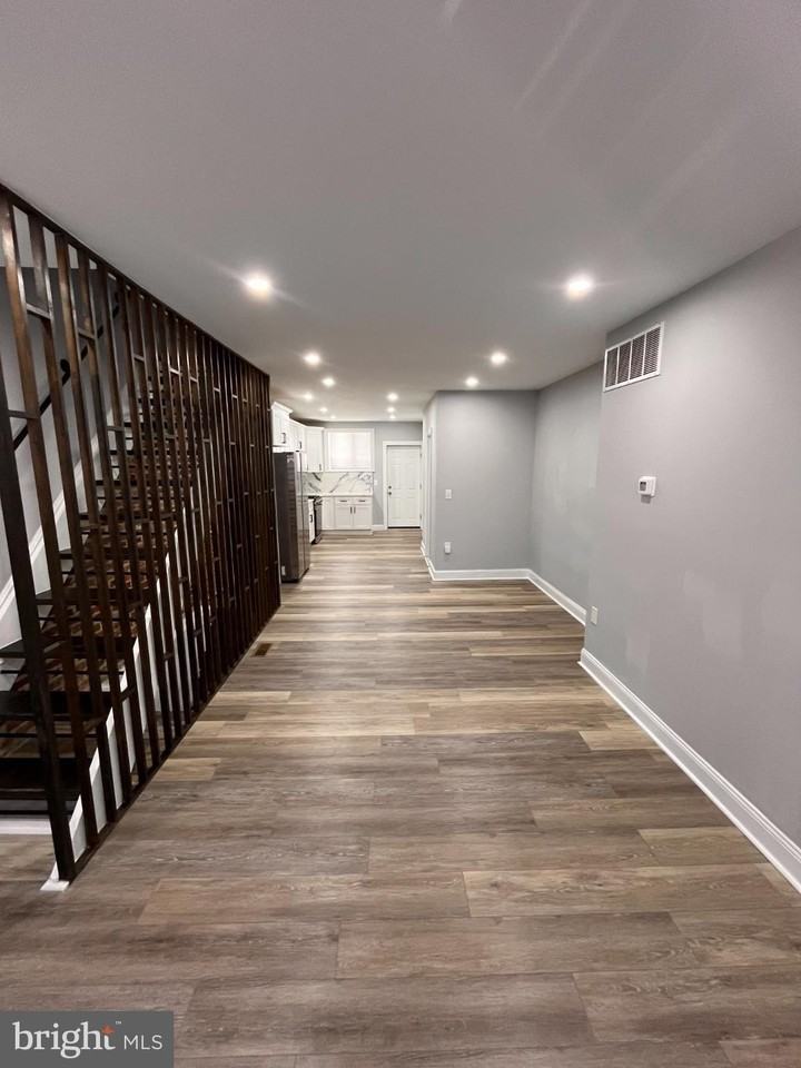 2041 S Norwood St - Photo 2 of 15