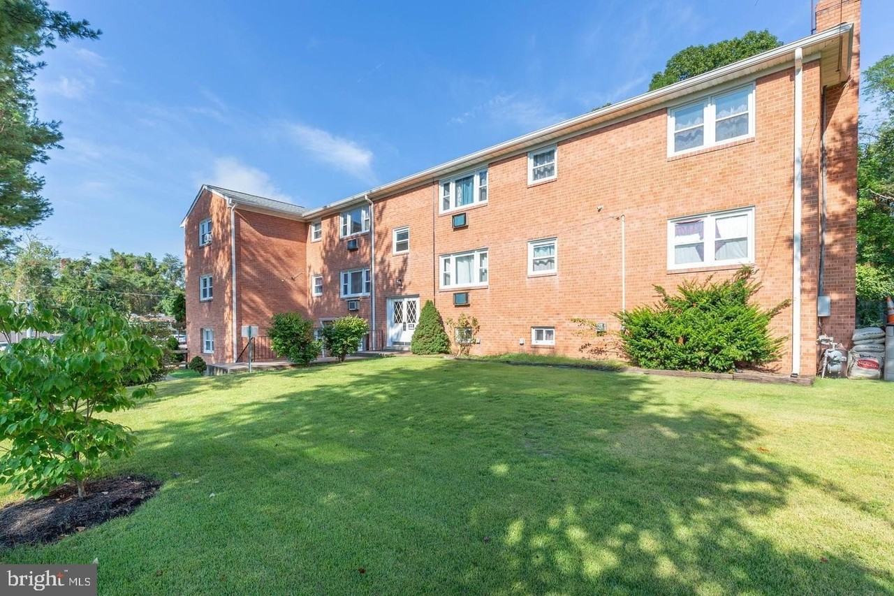 14698 Colchester Rd - Photo 2 of 15