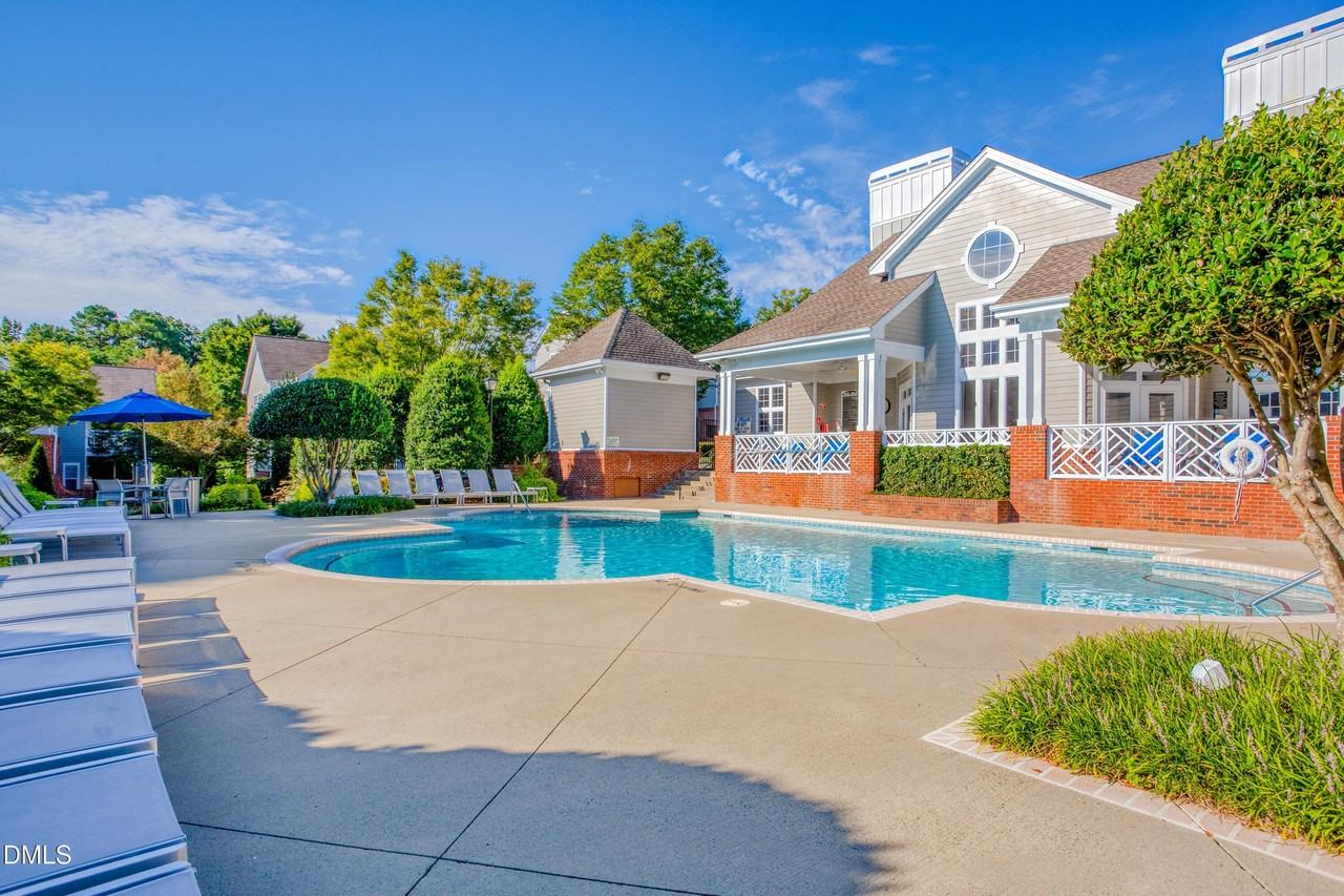 200 Copperline Dr Unit 3br - Photo 4 of 23